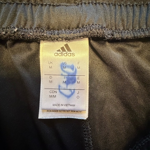 Adidas Shorts Black Medium - Picture 3 of 3